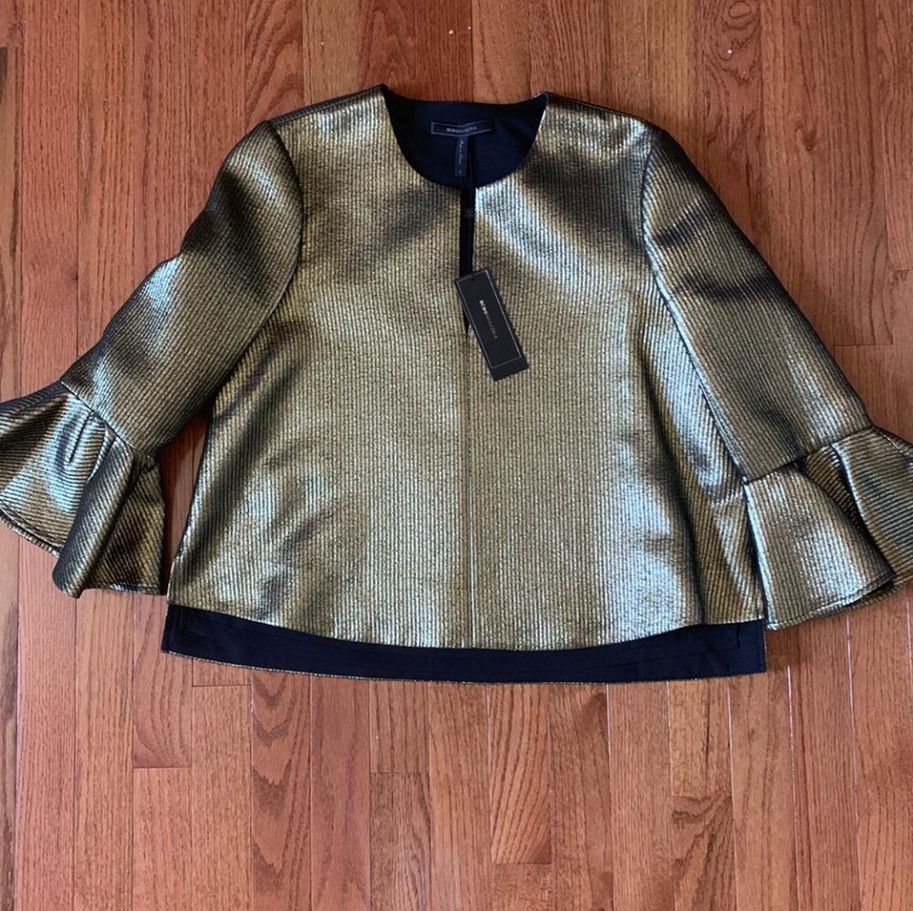 BCBGMaxAzria Valari Bell Sleeve Top NWT Small